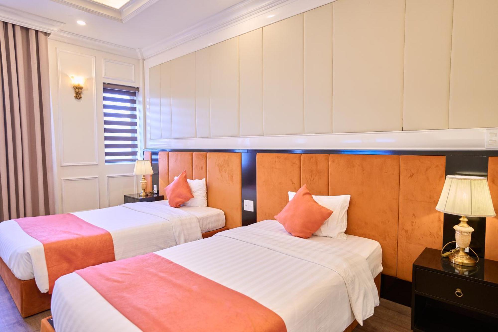 Le Haute Hotel Hai Phong Exteriör bild