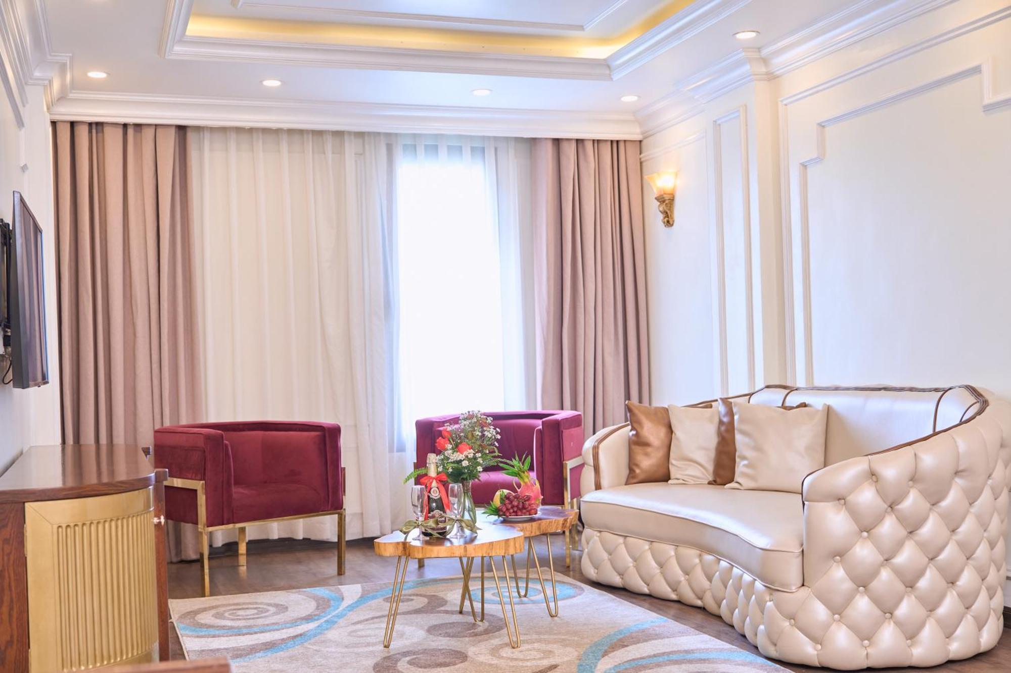 Le Haute Hotel Hai Phong Exteriör bild